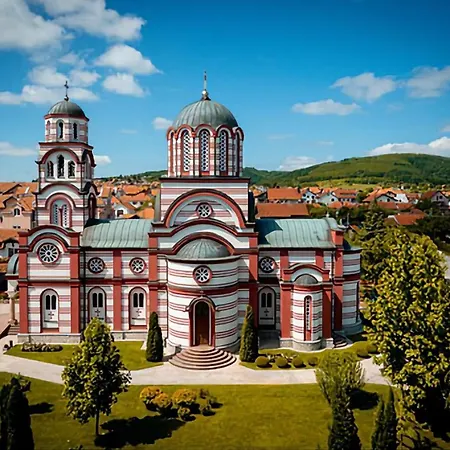 شقة Oaza أراندجيلوفاك