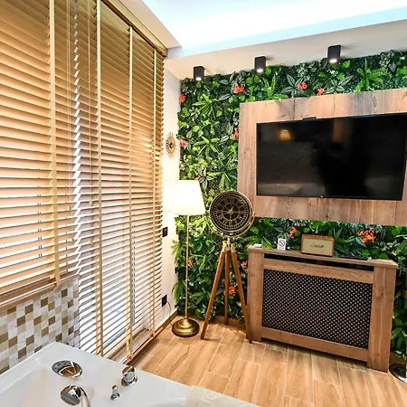 Apartment Oaza *